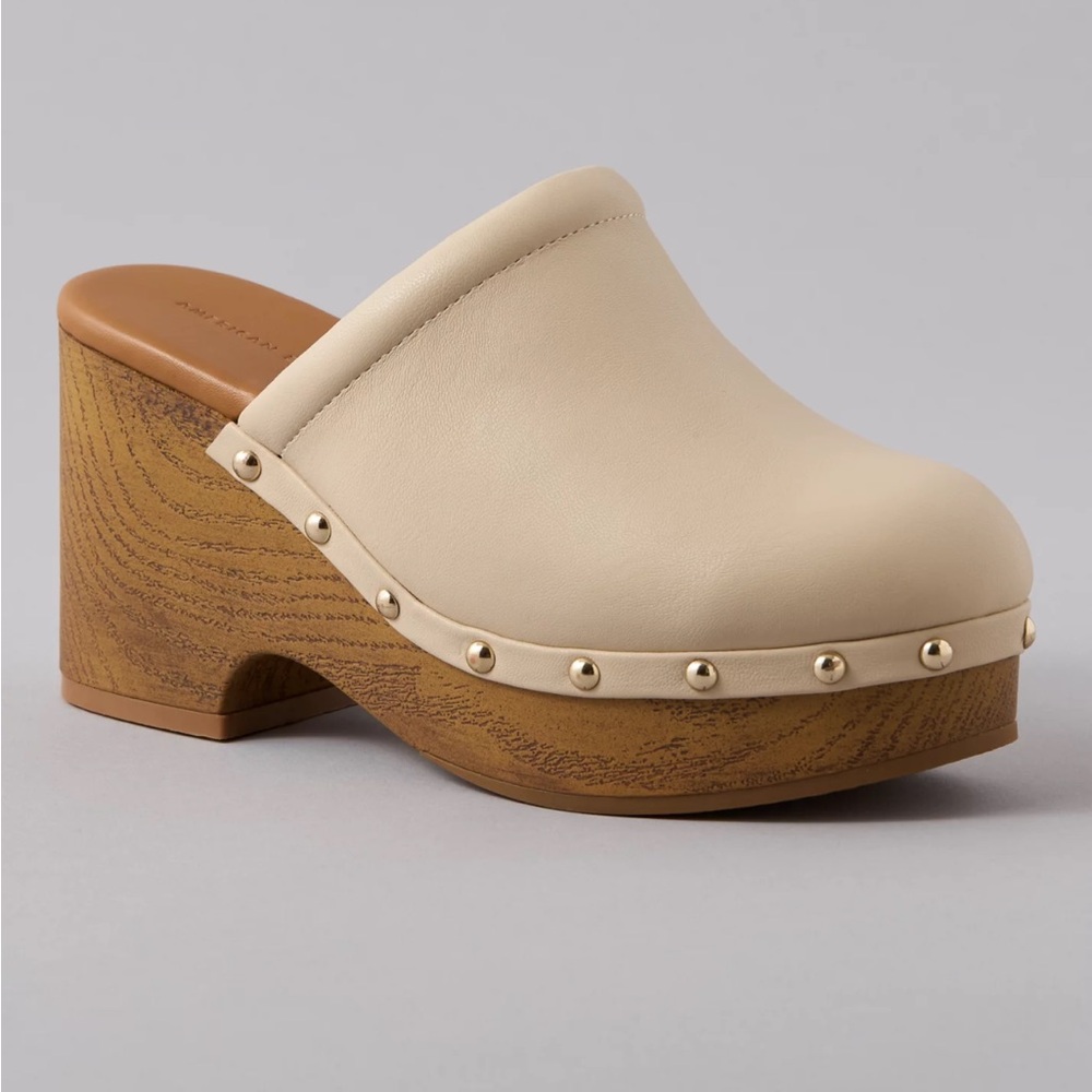 American Eagle Boho Heeled Clog